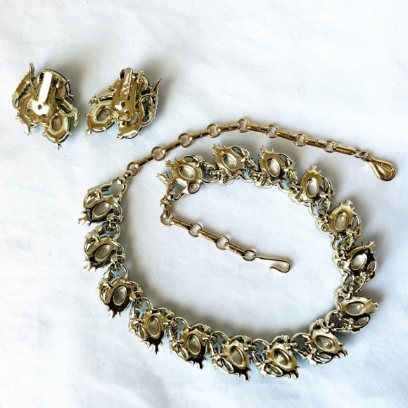 Vintage Coro Peacock AB Melon Glass Necklace & Earrings Set - Picture 6 of 8